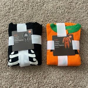 Baby 1 Piece Halloween Pumpkin & Skeleton Long Sleeve Pajamas Size 6-9 Months